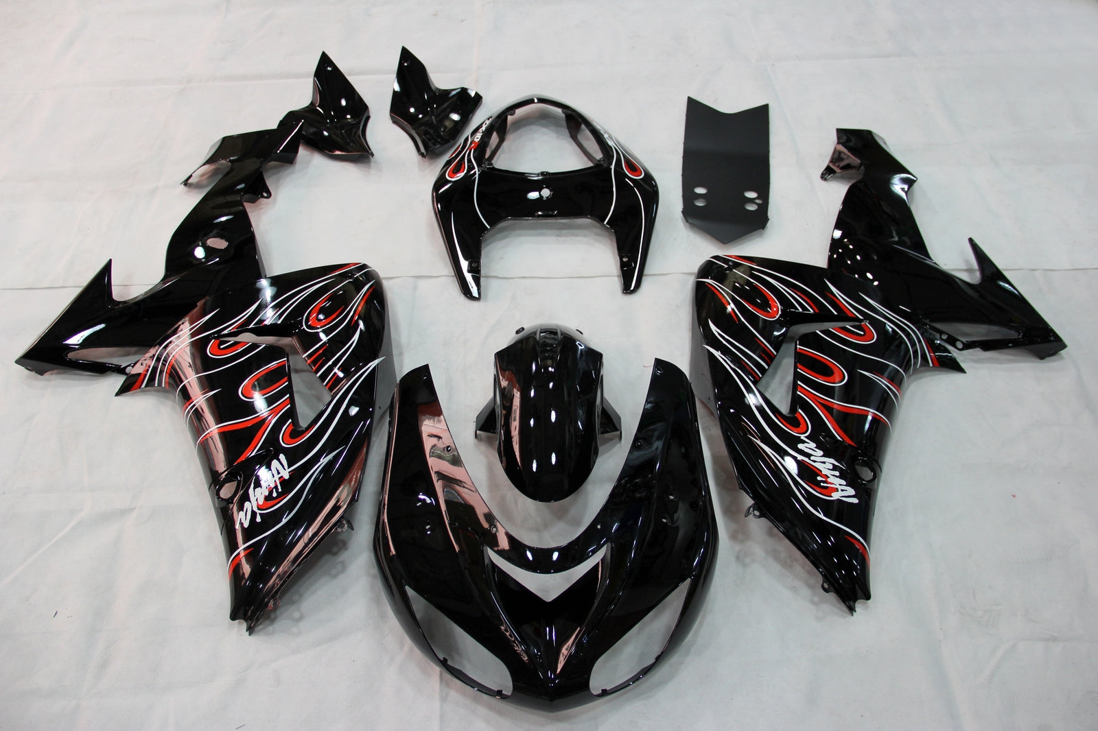 Fairings 2006-2007 Kawasaki ZX 10R Black Red Flame Generic